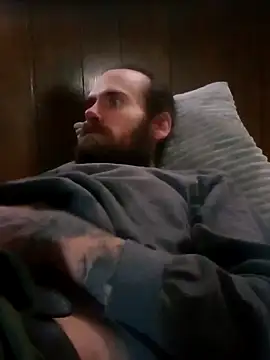 Snapshot of RobStrokes215 chatting on February 2025 09:52:02 PM RobStrokes215 online show from February 2025 09:52:02 PM