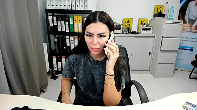 Snapshot of kilenyapatrice chatting on November 2025 12:48:02 PM kilenyapatrice online show from November 2025 12:48:02 PM