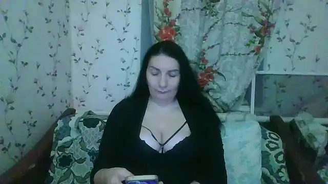 Snapshot of Zefirka_Axe chatting on April 2026 07:56:01 PM Zefirka Axe online show from April 2026 07:56:01 PM