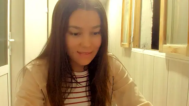 LunaXmii online show from September 2025 11:43:01 PM