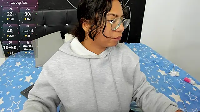 Snapshot of im_angels77 chatting on February 2025 11:32:01 PM im angels77 online show from February 2025 11:32:01 PM