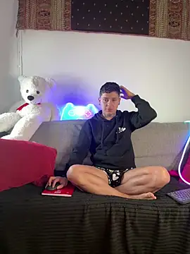 crazyrabbits online show from February 2025 11:05:01 PM