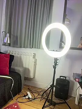 crazyrabbits online show from February 2025 09:52:02 PM