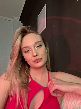 Snapshot of Alisa_Rise chatting on February 2025 10:06:02 PM Alisa Rise online show from February 2025 10:06:02 PM