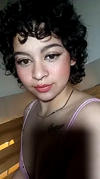 Bitsy Messy online show from December 2025 05:23:01 AM