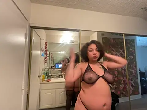 Snapshot of GoddessNih chatting on March 2026 04:25:01 AM GoddessNih online show from March 2026 04:25:01 AM