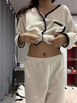 Snapshot of Aimeil chatting on March 2025 07:56:02 AM Aimeil online show from March 2025 07:56:02 AM