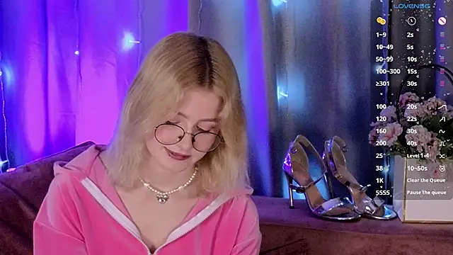 jenny bunny  online show from January 2025 04:30:02 AM