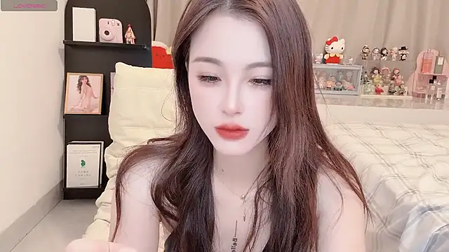 Snapshot of Neyllar chatting on February 2025 09:57:02 AM Neyllar online show from February 2025 09:57:02 AM