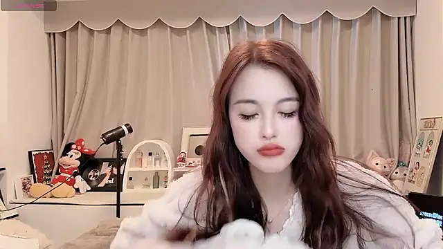 Snapshot of Neyllar chatting on February 2025 09:11:02 PM Neyllar online show from February 2025 09:11:02 PM