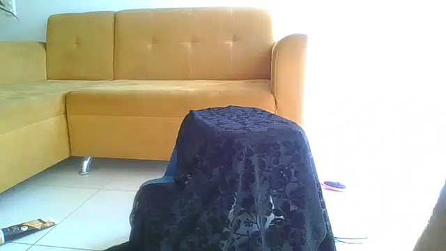 Liloo8923 online show from January 2025 03:49:01 PM