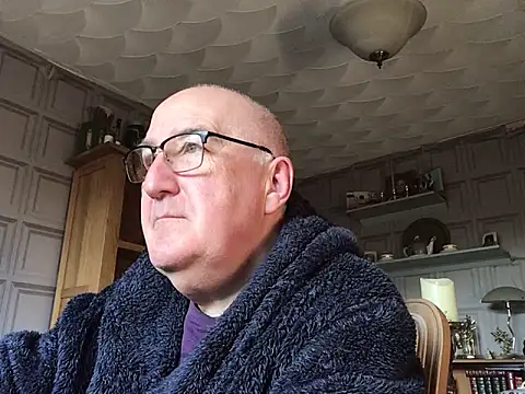 Adamdaddybear online show from March 2025 09:18:02 AM