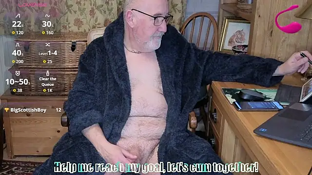 Adamdaddybear online show from February 2026 09:38:01 PM