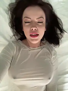 Snapshot of AylaRed chatting on March 2025 01:08:01 PM AylaRed online show from March 2025 01:08:01 PM