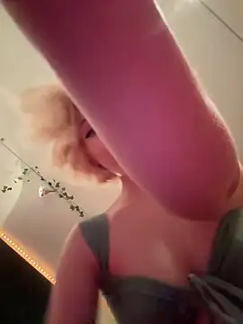 XMelissaX online show from March 2026 09:38:02 PM