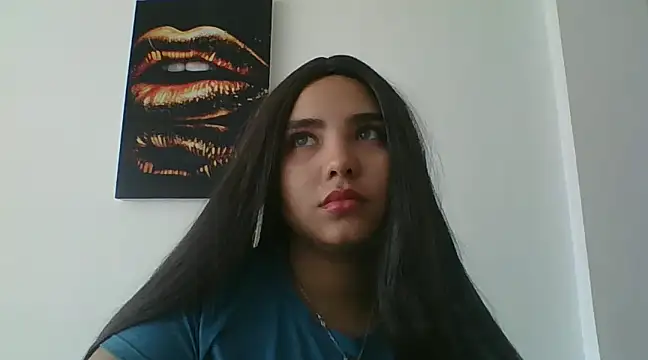 Miapeyton online show from December 2024 03:25:02 PM