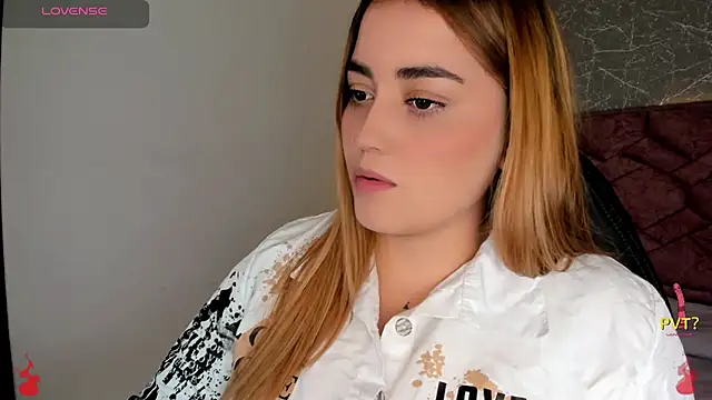 Lucia star   online show from January 2025 02:25:01 PM