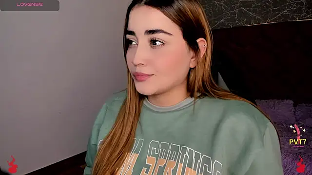 Lucia star   online show from January 2025 07:12:01 PM