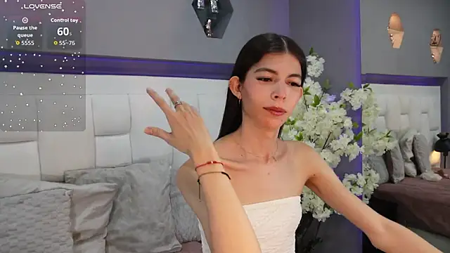 Snapshot of CuteAri chatting on September 2025 08:21:02 PM CuteAri online show from September 2025 08:21:02 PM