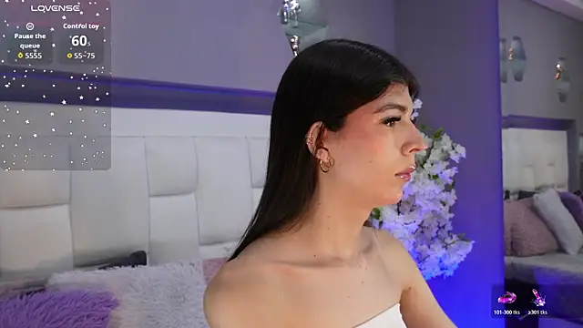 Snapshot of CuteAri chatting on December 2025 08:59:02 PM CuteAri online show from December 2025 08:59:02 PM