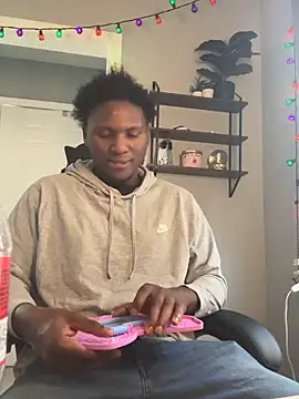 Snapshot of Festivitiesking1 chatting on November 2025 05:33:02 PM Festivitiesking1 online show from November 2025 05:33:02 PM