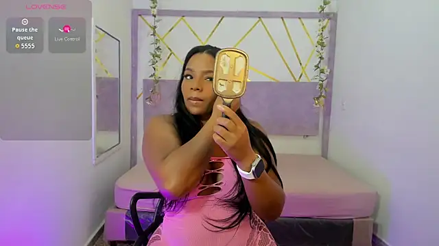 Snapshot of IvyBliss8 chatting on December 2025 03:49:02 PM IvyBliss8 online show from December 2025 03:49:02 PM