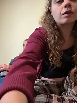 ItalianiMuli online show from February 2026 06:06:02 PM