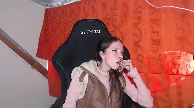 Snapshot of sweetdam12 chatting on February 2025 07:14:02 PM sweetdam12 online show from February 2025 07:14:02 PM