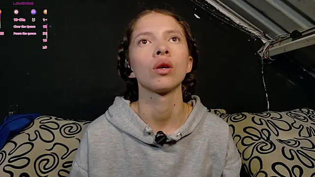 Snapshot of sweetdam12 chatting on October 2025 08:14:02 PM sweetdam12 online show from October 2025 08:14:02 PM