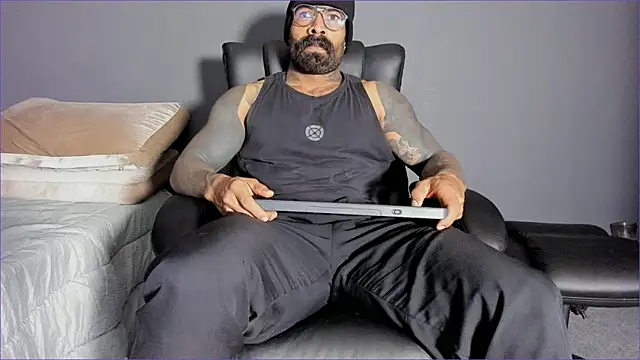 Brock hurn1 online show from April 2026 12:00:01 AM