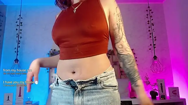 Snapshot of GigiVolkova chatting on December 2025 03:15:02 AM GigiVolkova online show from December 2025 03:15:02 AM