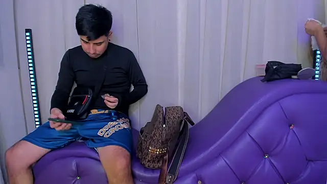 Yourslust  online show from February 2026 08:26:02 PM