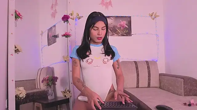 Dolcee zoe online show from September 2025 08:58:02 PM