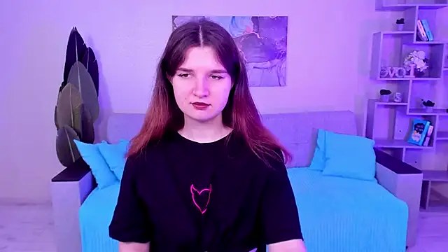 Snapshot of BonneyLove chatting on December 2024 05:23:02 PM BonneyLove online show from December 2024 05:23:02 PM