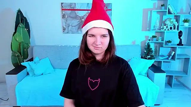 Snapshot of BonneyLove chatting on January 2025 10:47:02 PM BonneyLove online show from January 2025 10:47:02 PM