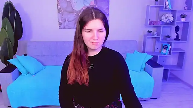 Snapshot of BonneyLove chatting on February 2025 09:15:01 PM BonneyLove online show from February 2025 09:15:01 PM