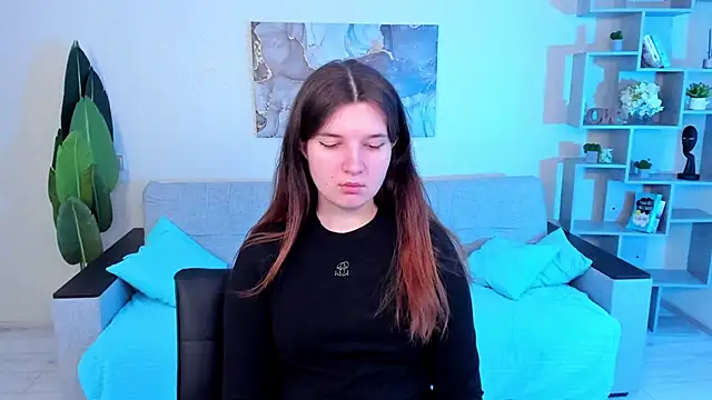 Snapshot of BonneyLove chatting on March 2025 06:12:01 PM BonneyLove online show from March 2025 06:12:01 PM