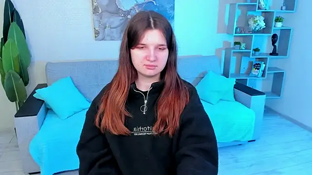 Snapshot of BonneyLove chatting on March 2025 05:18:02 PM BonneyLove online show from March 2025 05:18:02 PM