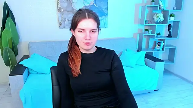 Snapshot of BonneyLove chatting on March 2025 09:42:02 PM BonneyLove online show from March 2025 09:42:02 PM