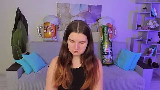 Snapshot of BonneyLove chatting on September 2025 05:27:02 PM BonneyLove online show from September 2025 05:27:02 PM