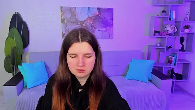 Snapshot of BonneyLove chatting on November 2025 07:13:01 PM BonneyLove online show from November 2025 07:13:01 PM