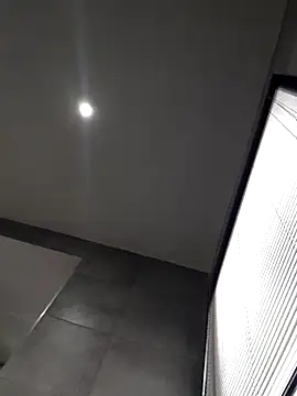 curvybigassqueen online show from April 2026 08:14:01 AM