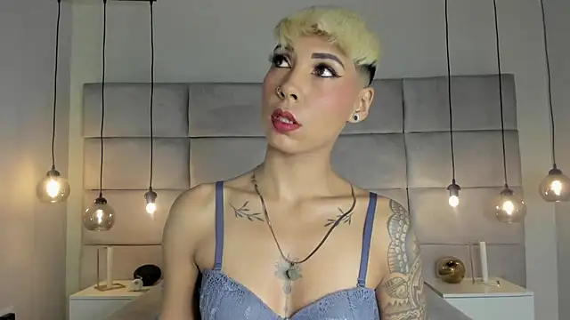 Snapshot of MiaMorgan_ chatting on January 2025 12:50:02 PM MiaMorgan online show from January 2025 12:50:02 PM