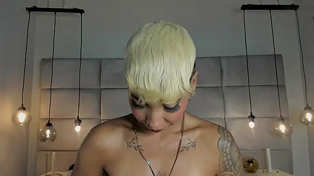 Snapshot of MiaMorgan_ chatting on January 2025 06:16:02 PM MiaMorgan online show from January 2025 06:16:02 PM