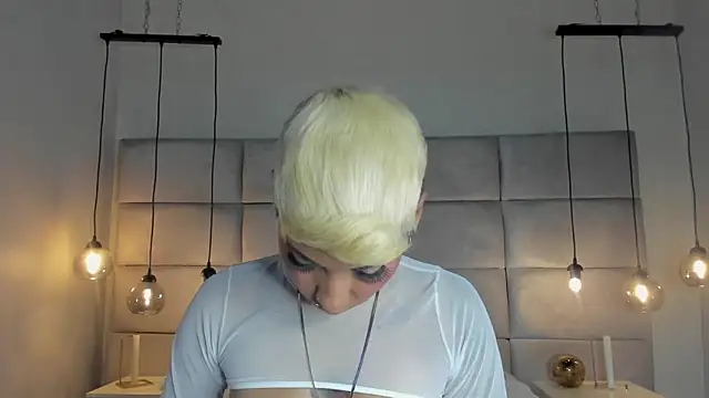 Snapshot of MiaMorgan_ chatting on January 2025 11:38:02 AM MiaMorgan online show from January 2025 11:38:02 AM