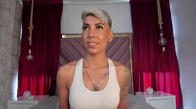 Snapshot of MiaMorgan_ chatting on February 2025 05:07:01 PM MiaMorgan online show from February 2025 05:07:01 PM