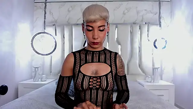 Snapshot of MiaMorgan_ chatting on February 2025 02:33:01 PM MiaMorgan online show from February 2025 02:33:01 PM