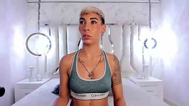 Snapshot of MiaMorgan_ chatting on February 2025 12:03:02 PM MiaMorgan online show from February 2025 12:03:02 PM