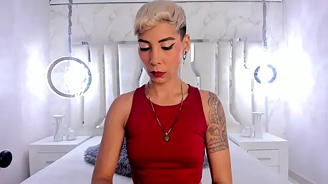 Snapshot of MiaMorgan_ chatting on February 2025 12:42:01 PM MiaMorgan online show from February 2025 12:42:01 PM