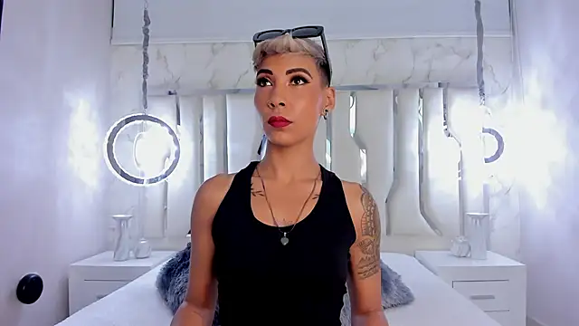 Snapshot of MiaMorgan_ chatting on March 2025 01:03:01 PM MiaMorgan online show from March 2025 01:03:01 PM